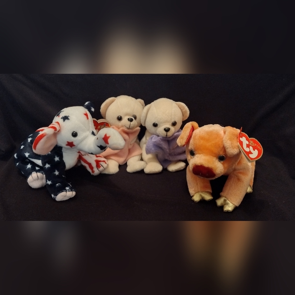 TY Beanie Baby Rare Righty 2000 w/tag errors, TY Pig and 2 Snuggle Beanies